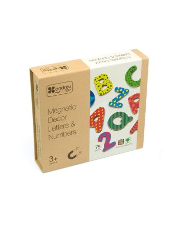 Letras mayúsculas y números magnéticos